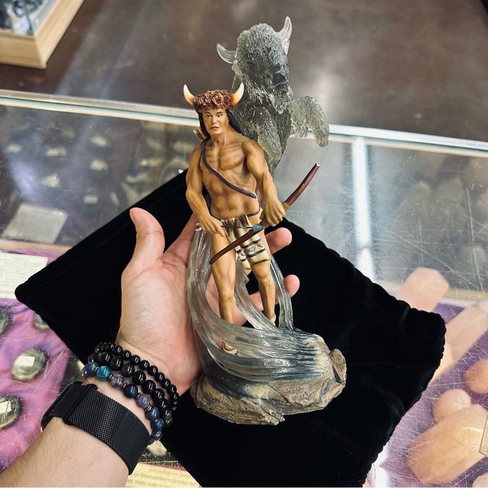Statue